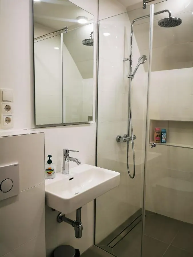 Vienna City Apartment Margareten 0*,  Austria