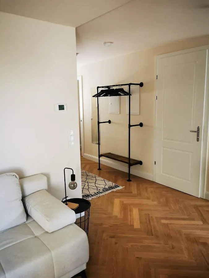 Vienna City Apartment Margareten 0*,